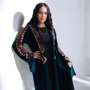 photo 5985572234976151915 y photoroom.webp